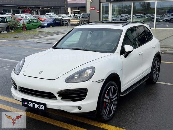2012 MODEL PORSCHE CAYENNE DEĞİŞENSZ ARKA KLİMA PUSULA NAVİ SAAT