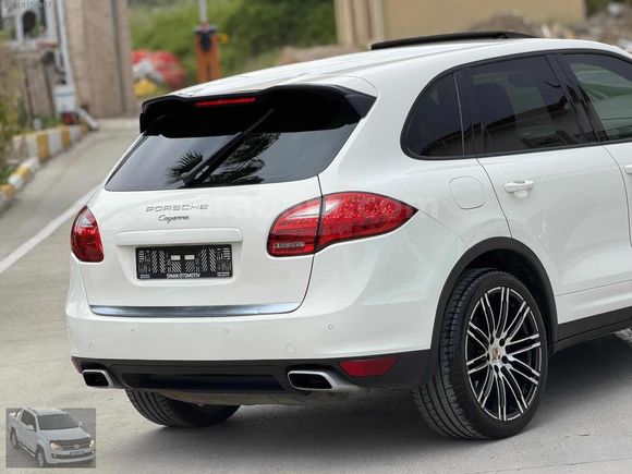 MÜKEMMEL KONDİSYONDA 2011 YENİ PORCHE CAYENNE FULL