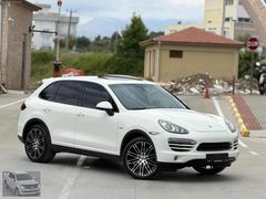 MÜKEMMEL KONDİSYONDA 2011 YENİ PORCHE CAYENNE FULL