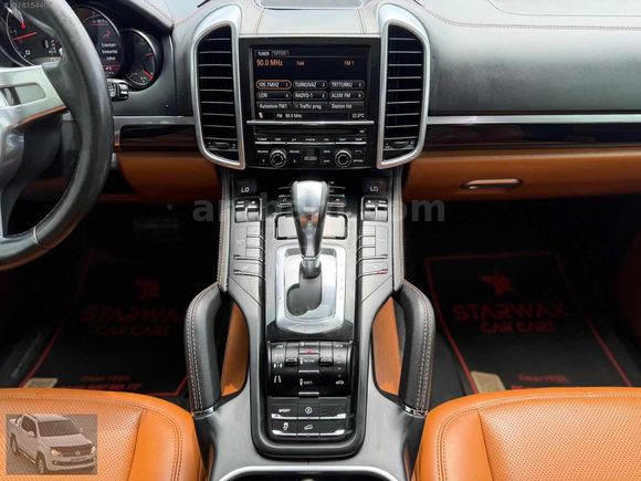 MÜKEMMEL KONDİSYONDA 2011 YENİ PORCHE CAYENNE FULL