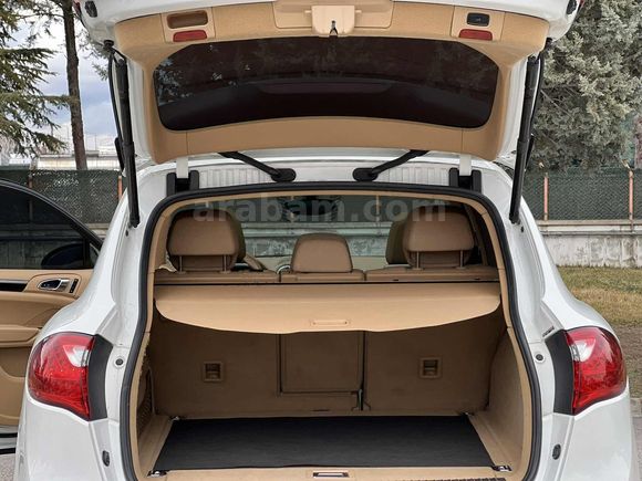 YSN MOTORS'DAN 2013 CAYENNE BAYİİ