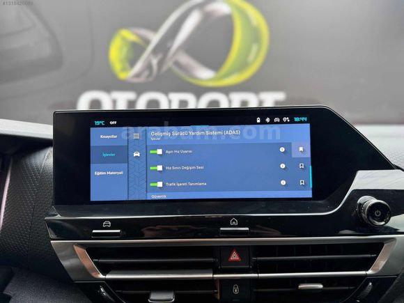 KÖŞK'TEN 46 BİNDE 2024 CITROEN C4X 1.2 Puretech %20 KDV'Lİ