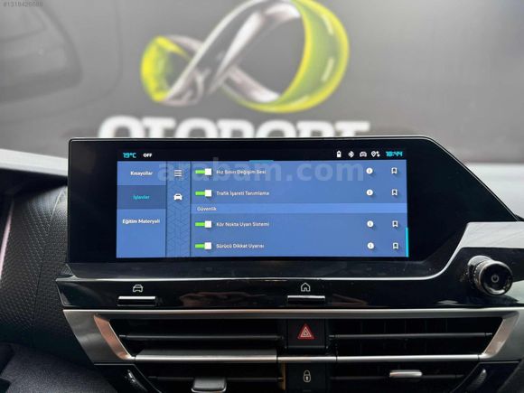 KÖŞK'TEN 46 BİNDE 2024 CITROEN C4X 1.2 Puretech %20 KDV'Lİ