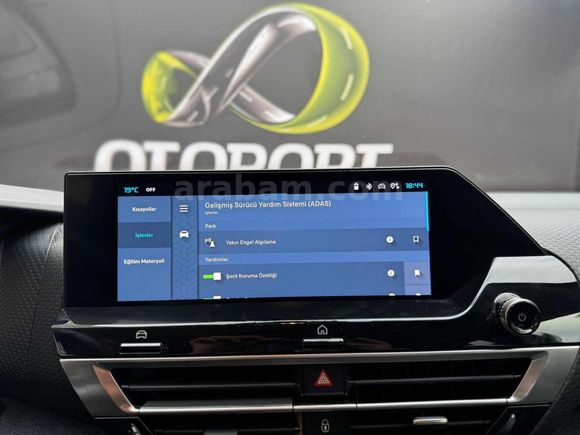 KÖŞK'TEN 46 BİNDE 2024 CITROEN C4X 1.2 Puretech %20 KDV'Lİ
