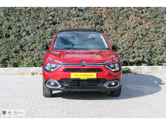 KUTLU KARDEŞLER'DEN 2024 CİTROEN C4 X 1.2 PURETECH SHİNE BOLD