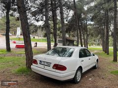 Mersedesçi uğur Nadir temizlikte düşük km de otomatik vites