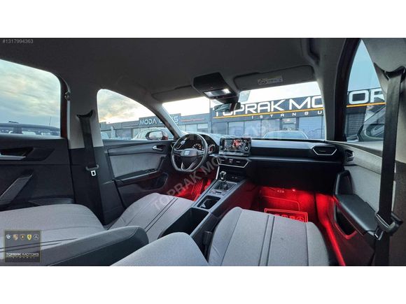 TOPRAK MOTORS İSTANBUL'DAN 2021 SEAT LEON HATASIZ
