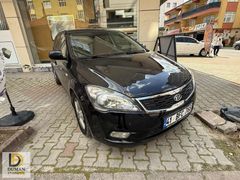DUMAN,DAN 2010 KİA CEED 1.6 CRDİ OTOMATİK CONCEPT KREDİ VE TAKAS