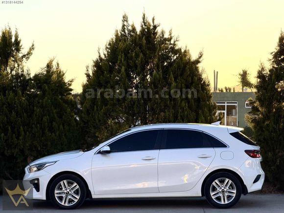 2020 KİA CEED 1.6 CRDİ ELEGANCE OTOMATİK BAKIMLI MASRAFSIZ