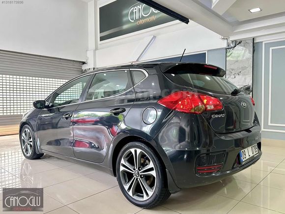 2015/KİA/CEED/1.6CRDI/CONCEPT/PLUS//CAMTAVAN TAM OTOMATİK
