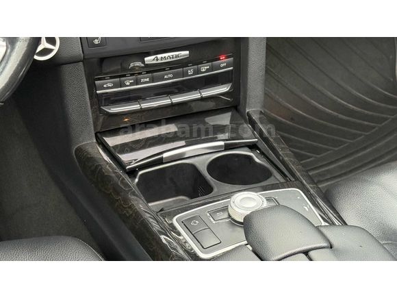 TÜRKMENOĞLU'NDAN BOYASIZ-TRAMERSİZ-285.000km e350 4MATİC
