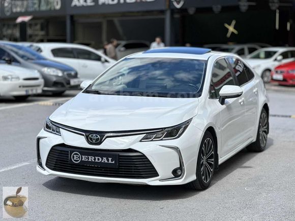 ERDAL OTOMOTİV'DEN 2020 HATASIZ COROLLA 1.6 FLAME X-PACK SUNROF