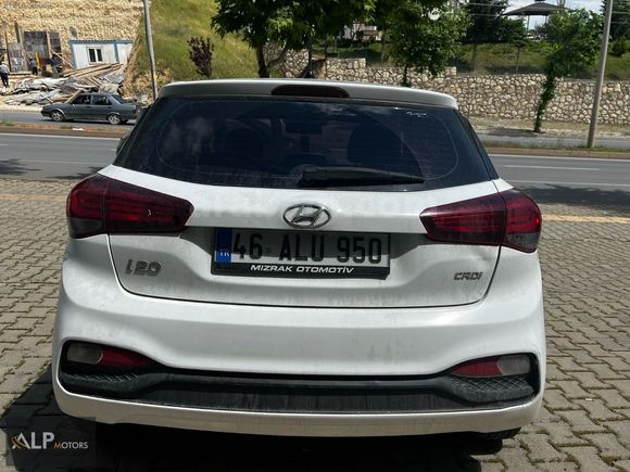 2018 HYUNDAİ İ20.. BAKIMLI ARAÇ