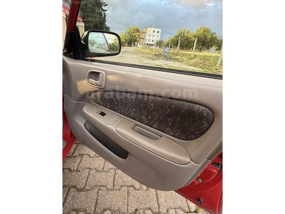 YİĞİT'TEN TERRA 1.6 KLİMALI TAVAN BOYASIZ