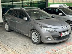 Sahibinden Renault Megane 1.5 dCi Sport Tourer Privilege 2010 Model Diyarbakır 215.000 km Gri