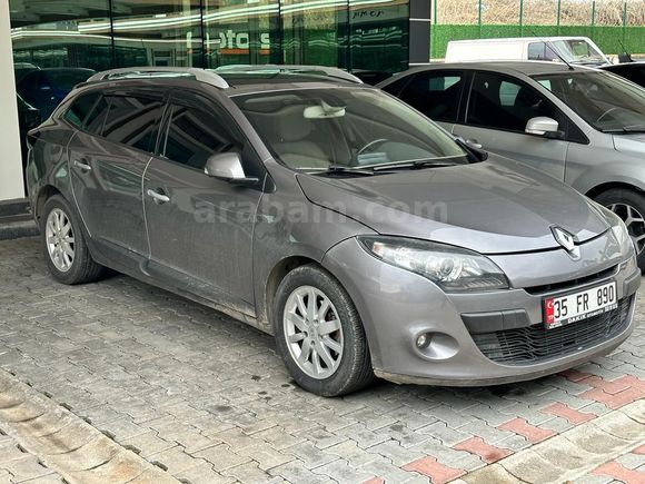 Sahibinden Renault Megane 1.5 dCi Sport Tourer Privilege 2010 Model Diyarbakır 215.000 km Gri
