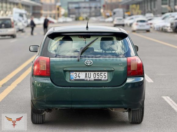 2004 MODEL COROLLA İÇİ BEJ AHŞAP DEĞİŞENSİZ KAPUT TAVAN BOYASIZ
