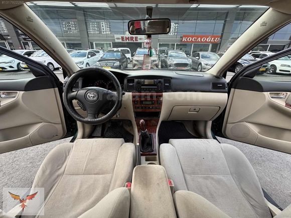 2004 MODEL COROLLA İÇİ BEJ AHŞAP DEĞİŞENSİZ KAPUT TAVAN BOYASIZ