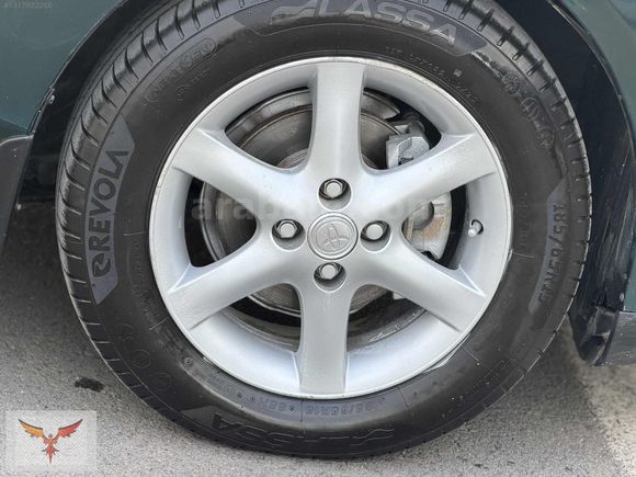 2004 MODEL COROLLA İÇİ BEJ AHŞAP DEĞİŞENSİZ KAPUT TAVAN BOYASIZ