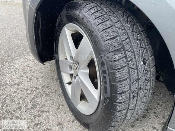 - 2011 Hatasız 200 Bin Km ' De - 1.6 TDİ 105 HP Highline Jetta -