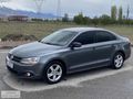 - 2011 Hatasız 200 Bin Km ' De - 1.6 TDİ 105 HP Highline Jetta -