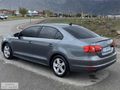 - 2011 Hatasız 200 Bin Km ' De - 1.6 TDİ 105 HP Highline Jetta -