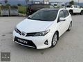 TEKİN MOTORSdan 2014 Auris 1.6 Otomatik Cam Tavanlı Değişensiz