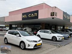 2013 AURİS PREMİUM OTM VİTES 121 000 SERVİS BAKIMLI