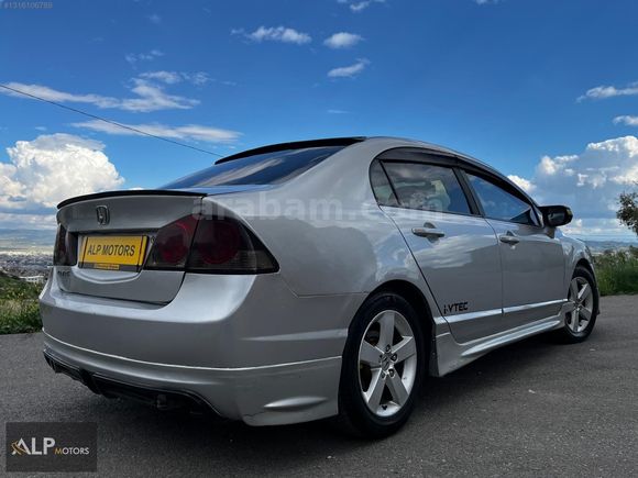 OTOMATİK HONDA CİVİC.. UYGUN ARAÇ