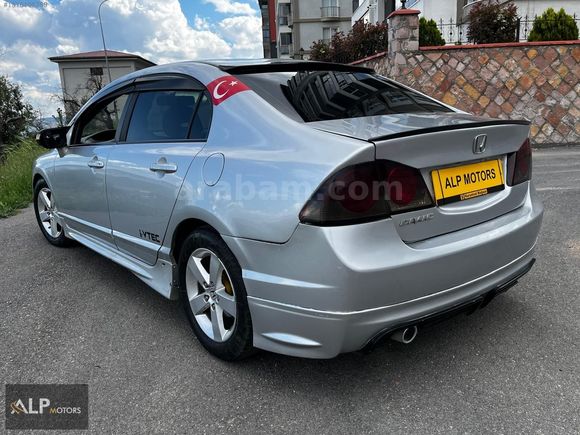 OTOMATİK HONDA CİVİC.. UYGUN ARAÇ