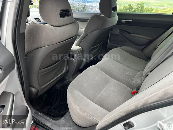 OTOMATİK HONDA CİVİC.. UYGUN ARAÇ