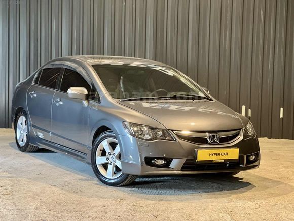 'HYPER CAR' SUNROOFLU HONDA CİVİC FD6 K.K 12 TAKSİT