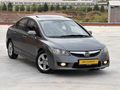 2010 MODEL MAKYAJLI CİVİC OTOMATİK DERİ DÖŞEMELİ