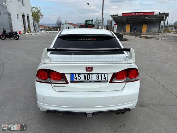 ORJİNAL DEĞİŞENSİZ LPG'Lİ OTOMATİK VİTES 1.6 İ-VTEC Elegance