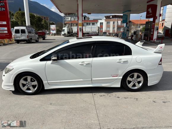 ORJİNAL DEĞİŞENSİZ LPG'Lİ OTOMATİK VİTES 1.6 İ-VTEC Elegance