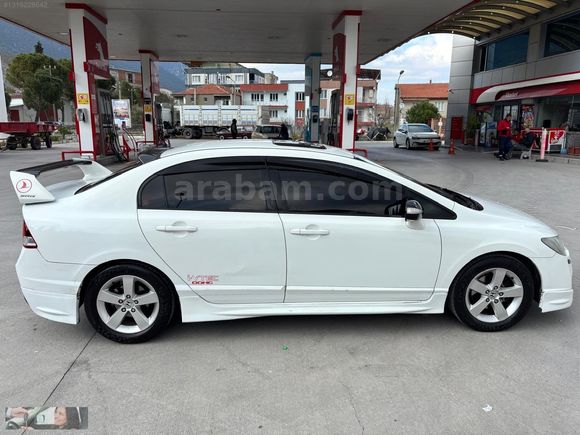 ORJİNAL DEĞİŞENSİZ LPG'Lİ OTOMATİK VİTES 1.6 İ-VTEC Elegance