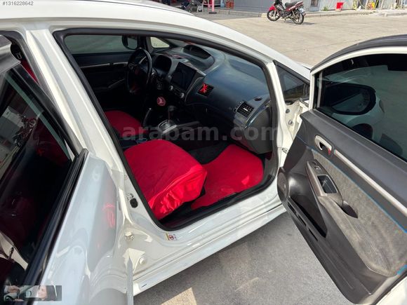 ORJİNAL DEĞİŞENSİZ LPG'Lİ OTOMATİK VİTES 1.6 İ-VTEC Elegance