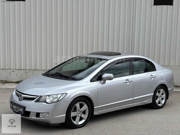 HATASIZ BOYASIZ 2009 ELEGANCE LPG'Lİ 138 BİNDE CİVİC K.KART12AY