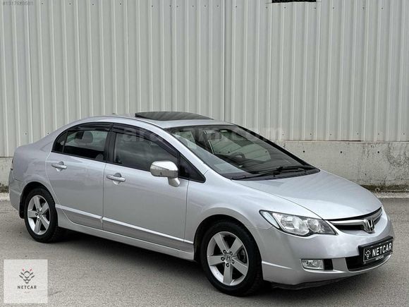 HATASIZ BOYASIZ 2009 ELEGANCE LPG'Lİ 138 BİNDE CİVİC K.KART12AY