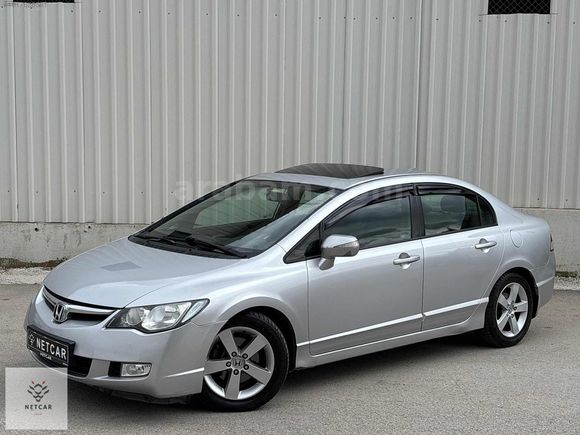 HATASIZ BOYASIZ 2009 ELEGANCE LPG'Lİ 138 BİNDE CİVİC K.KART12AY