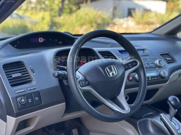 HATASIZ BOYASIZ 2012 MODEL ELENGANCE OTOMATİK 158.000 KM DE