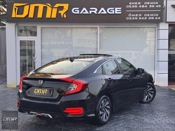 DMR GARAGE HONDA CİVİC 1.6i VTEC/ELEGANCE/HATASIZ/BOYASIZ/