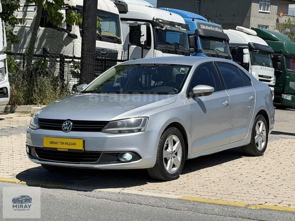 "MİRAY" 2014 JETTA 1.6 TDI DSG COMFORTLİNE DEĞİŞENSİZ K.KARTI