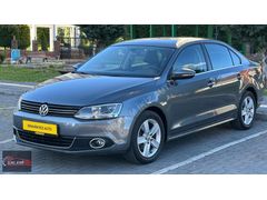 2013 MODEL JETTA 1.6 TDİ OTOMATİK COMFORTLİNE KAZASIZ DEĞİŞENSİZ