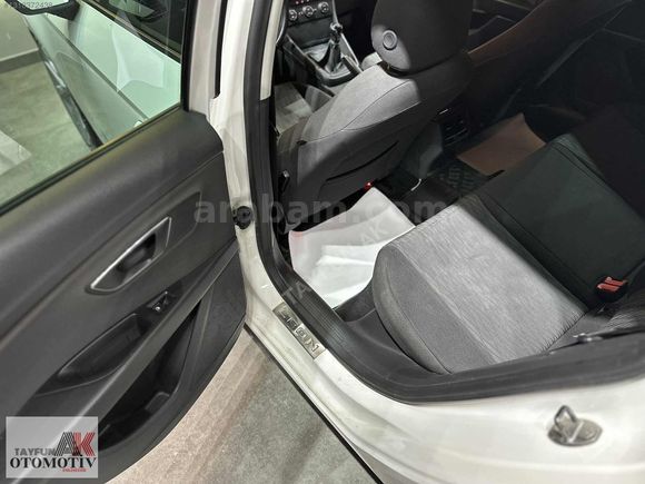 2013 SEAT LEON HATASIZ BOYASIZ