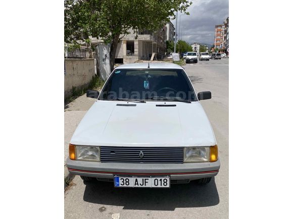 Sahibinden Renault R 9 1.4 Broadway GTE 1993 Model 