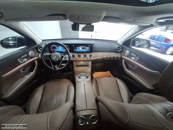 HATASIZ YENİ KASA MERCEDES E200D COMMAND+BURMESTER+E.BAGAJ