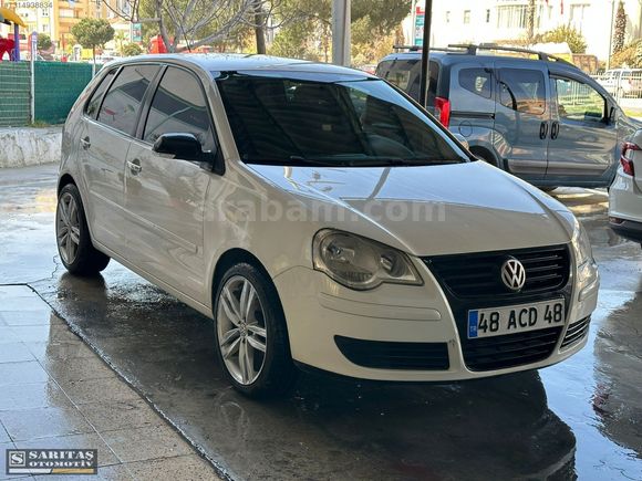 VOLKSWAGEN POLO 1.4 TDI COMFORTLİNE - DEĞİŞENSİZ , KLİMALI