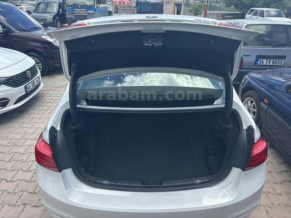 3 Serisi 320i EfficientDynamics Luxury Line Plus Otomatik