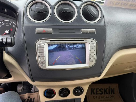_2012_MODEL_150.000_km'de_110'luk_CONNECT_GLX_